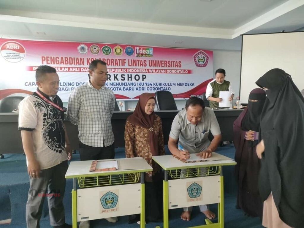 Penandatanganan MOU Fakultas Hukum Universitas Pohuwato