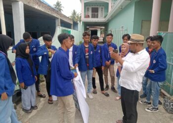 Ketua LPM Lakukan Monitoring ke Posko Peserta KKN Tematik Universitas Pohuwato