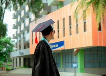 Kampus Merdeka: Membangun Kemandirian Mahasiswa di Era Digital