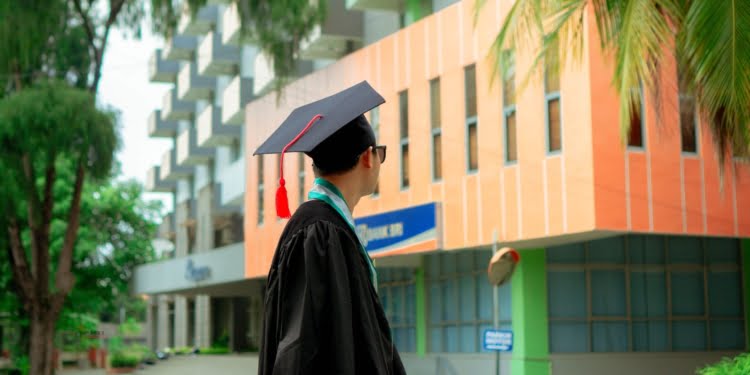 Kampus Merdeka: Membangun Kemandirian Mahasiswa di Era Digital