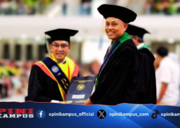 Wisuda Doktor dalam Waktu Singkat: Prestasi Dr. Bambang Yugo Pamungkas di UMS