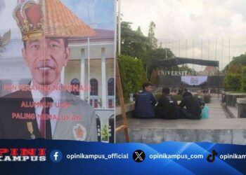 Presiden Jokowi Alumnus UGM