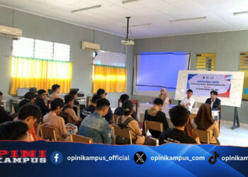 FH Unisan Penyuluhan Hukum Stop Perkawinan Anak di SMK 4 Gorontalo