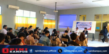 FH Unisan Penyuluhan Hukum Stop Perkawinan Anak di SMK 4 Gorontalo
