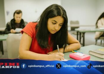 Menilik Gelombang Peserta UTBK-SNBT 2024: Siapa yang Mendominasi?